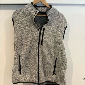Free Country Gray Fleece Vest Outdoor Layering Essential